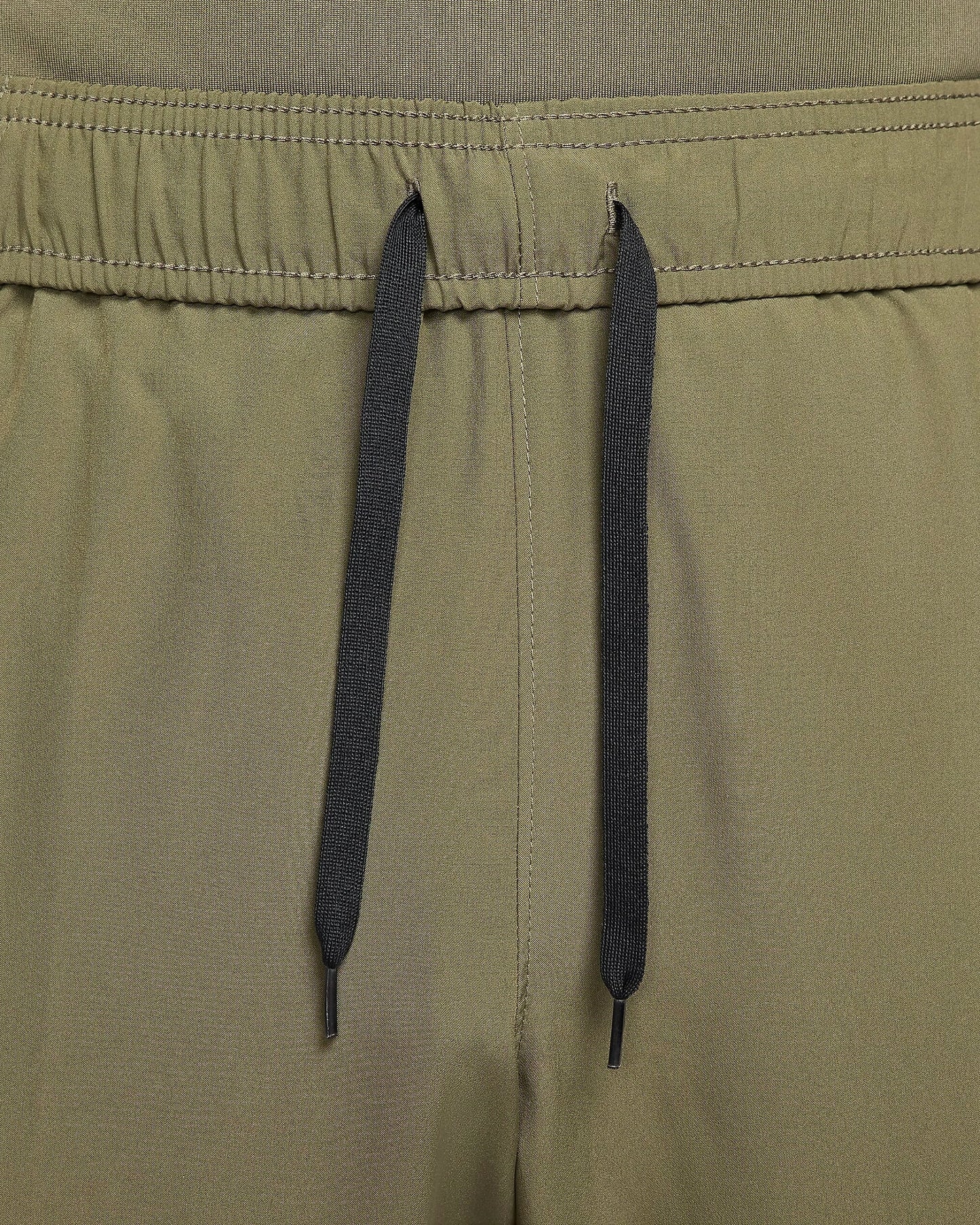 Nike Form Men's Dri-FIT Open-Hem Trousers - Lightweight & Breathable for Everyday Wear & Athletic Activities