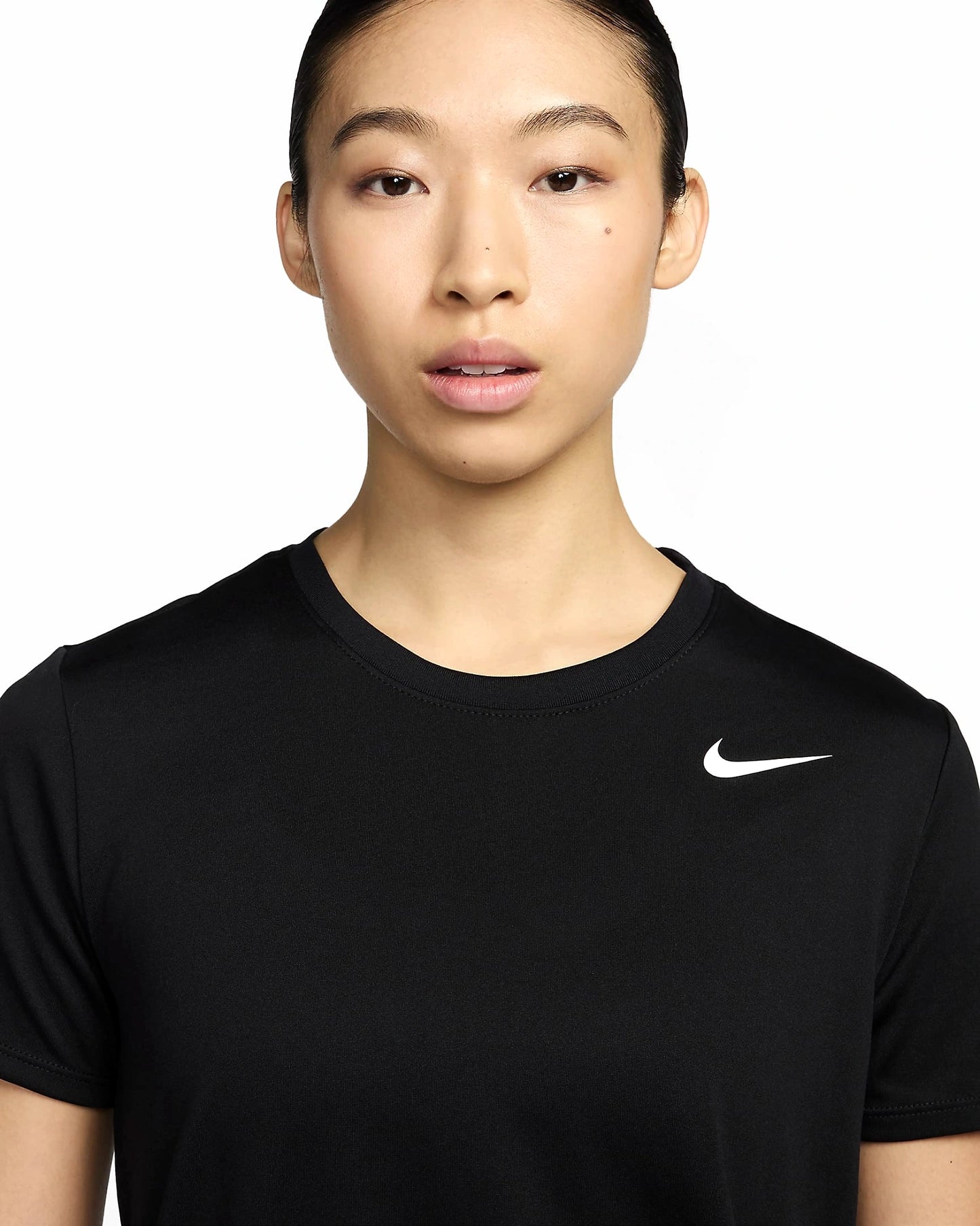 Nike Dri-FIT Women's T-Shirt - Moisture-Wicking and Breathable Athletic Wear for Superior Comfort During Workouts