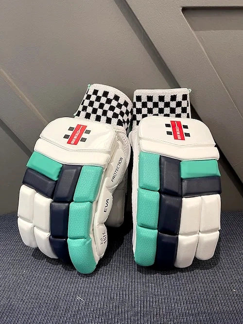 Gray Nicolls Gem GN7 Batting Gloves