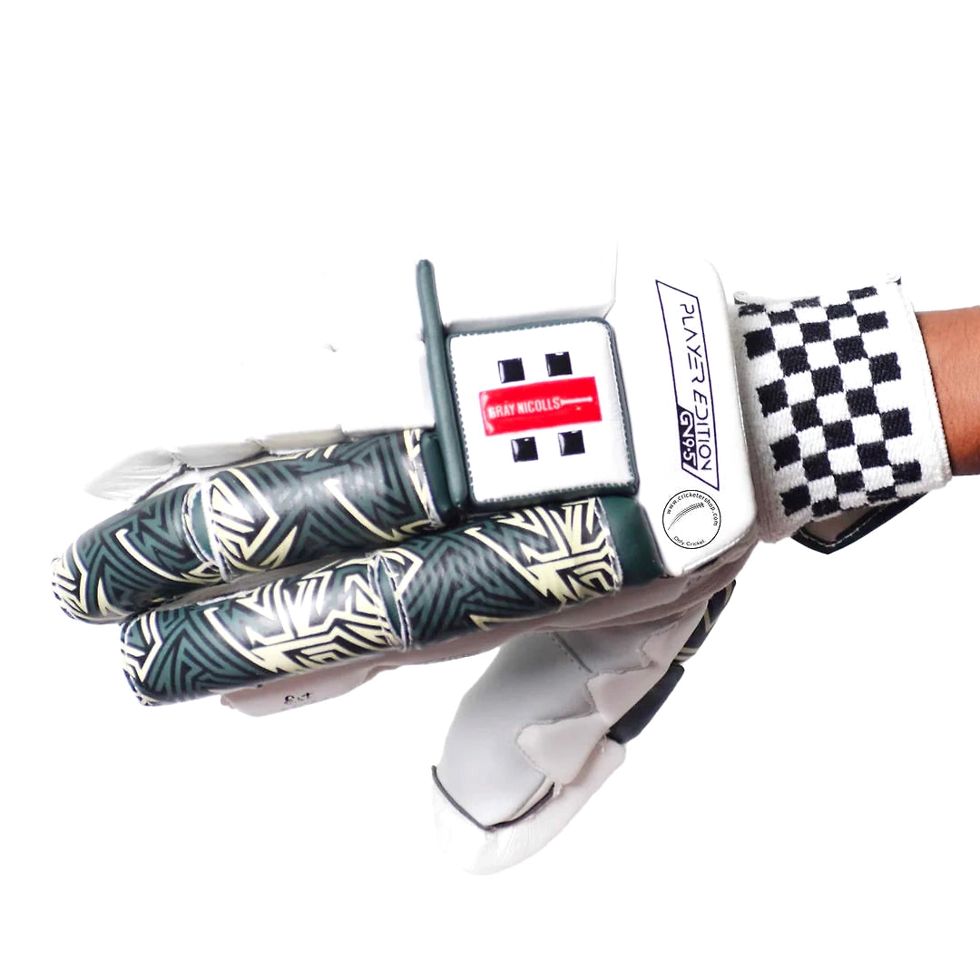Gray Nicolls Players Edition GN 9.5 Cricket Batting Gloves